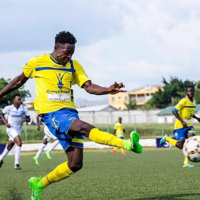 Ezekiel Otuoma alichezea timu mbalimbali Kenya 