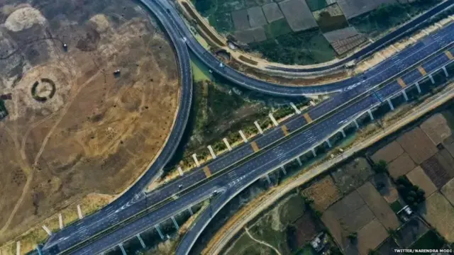 पूर्वांचल एक्सप्रेस वे