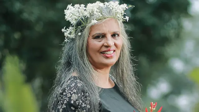 Gozal ayollarning porno videolarini tomosha qiling Hammomdagi yalangoch erkaklar fotosuratlari