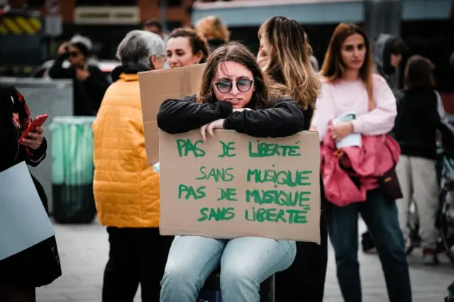 تجمع اعتراضی برای آزادی توماج صالحی