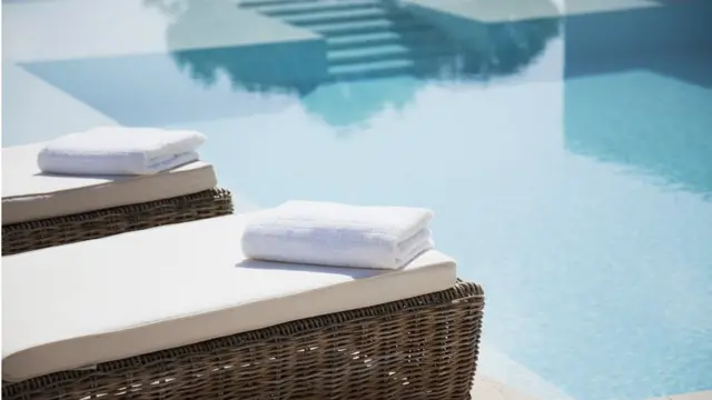 অবকাশযাপন