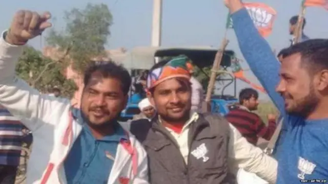 பாஜகவின் வெற்றியை கொண்டாடும் சுமித்