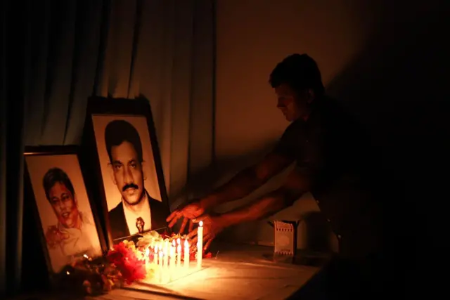 මුලතිව් සැමරුම් වැඩසටහන අතරතුර 