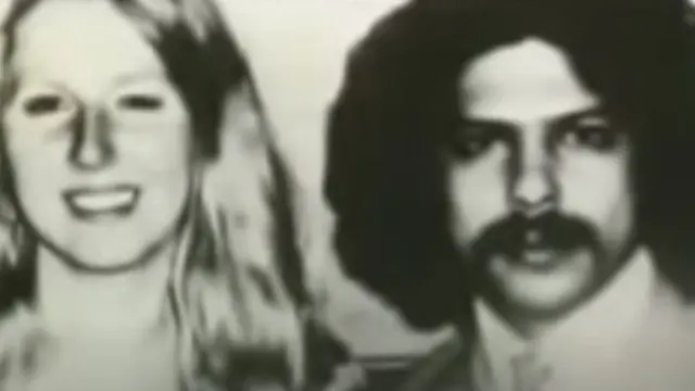 فیصل بن مساعد کی اپنی امریکی گرل فرینڈ کے ساتھ ایک تصویر