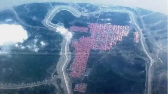 বিমান থেকে ভাসানচরে তৈরি করা আবাসন