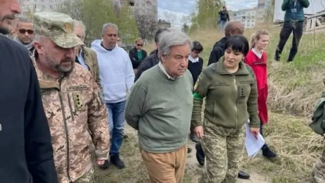 Guterres atembelea Bucha