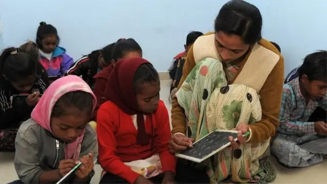 પ્રતીકાત્મક તસવીર