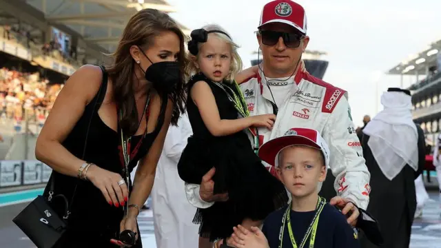 کیمی رایکونن سال ۲۰۰۷ قهرمان فرمول یک جهان شد