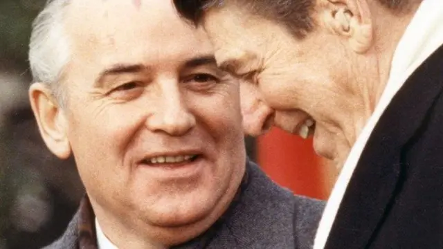 горбачев и рейган