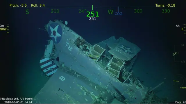 Avião naufragado com o Lexington