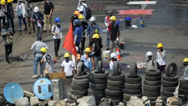 म्यानमारमध्ये हिंसाचार, एका दिवसात 38 लोकांचा मृत्यू