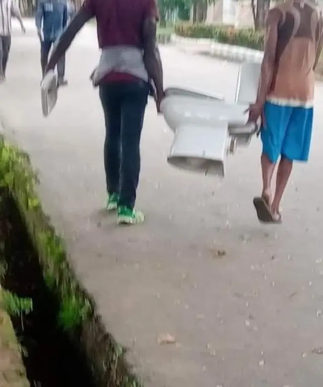 Aworan awọn to ji nkan gbe