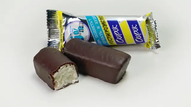 Curd Cheese in Chocolate