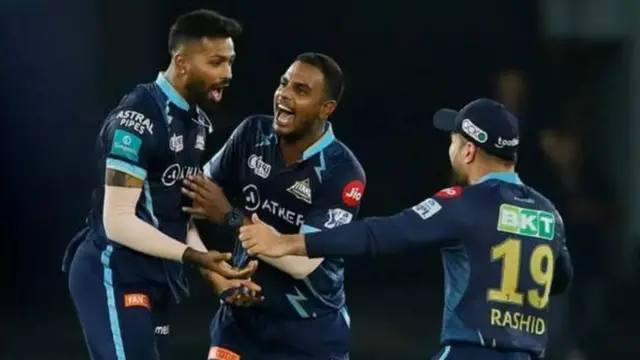 हार्दिक पंड्या, गुजरात टायटन्स, मुंबई इंडियन्स, आयपीएल