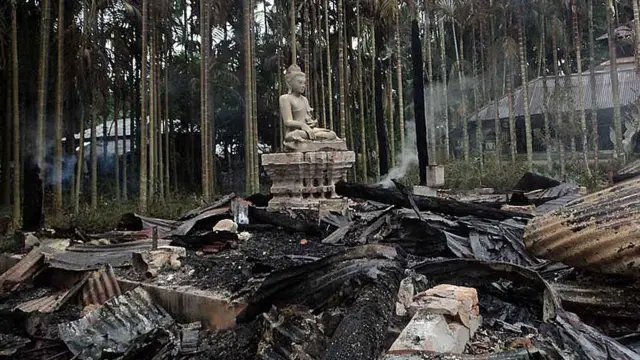 ধ্বংসস্তূপে পরিণত হয় বৌদ্ধবিহার।