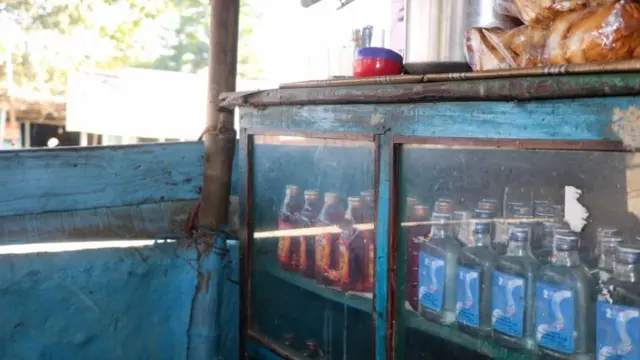 सिमावर्ती क्षेत्रको मदिरा पसल