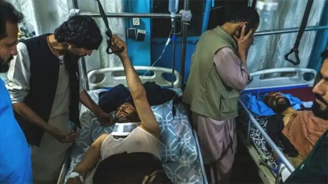 Кобул халқаро аэропортидаги портлаш жабрдийдалари