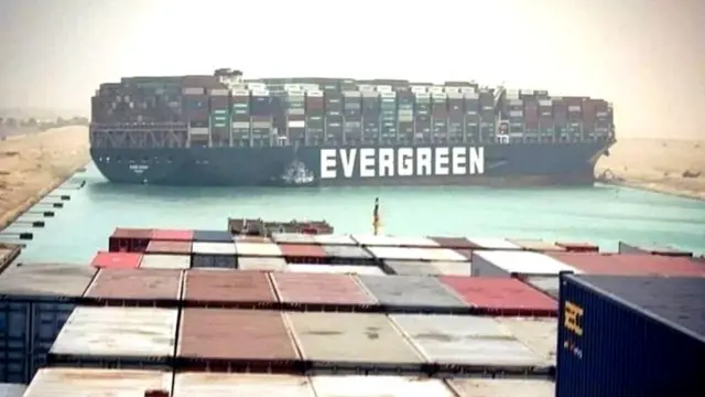 स्वेज़ नहर