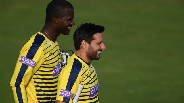 এবার শেষ পিএসএল খেলবেন শহীদ আফ্রিদি