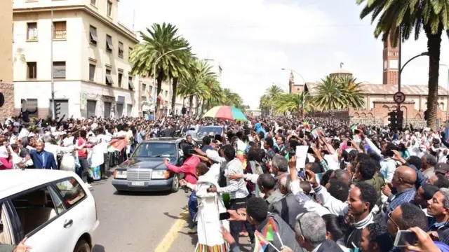 Simannaa Abiy Asmaraatti