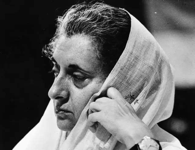 இந்திரா காந்தியின் பாணியை மோதி பின்பற்றுகிறாரா?