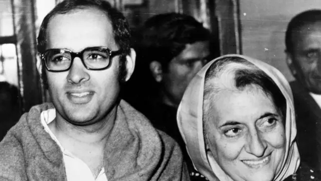 संजय गांधी., इंदिरा गांधी