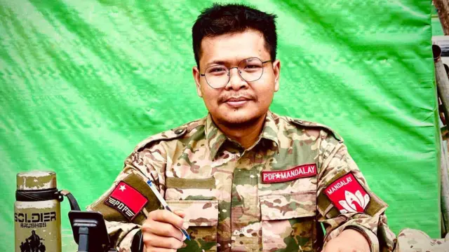 ကွပ်ကဲရေးမှူး ကိုဖြိုး 