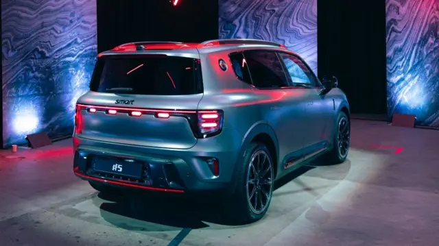 قیمت پایه اسمارت هشتگ ۵ برابوس حدود ۶۱ هزار یورو است