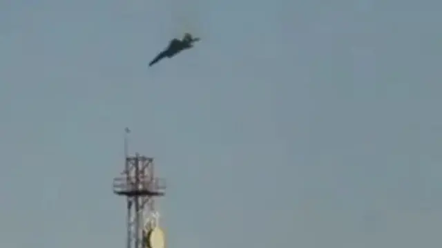 விழுந்து நொறுங்கிய போர் விமானம் எப்படிப்பட்டது?