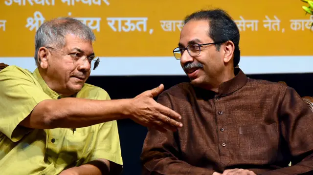 उद्धव ठाकरे 