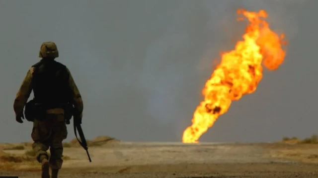 ইরাকে টহলরত এক মার্কিন সেনা