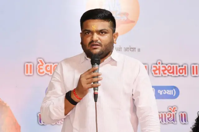 ટેલ, પાટીદાર, આંદોલન, ભુપેન્દ્ર પટેલ, સરકાર, નરેન્દ્ર મોદી, વિકાસ, ખાડો