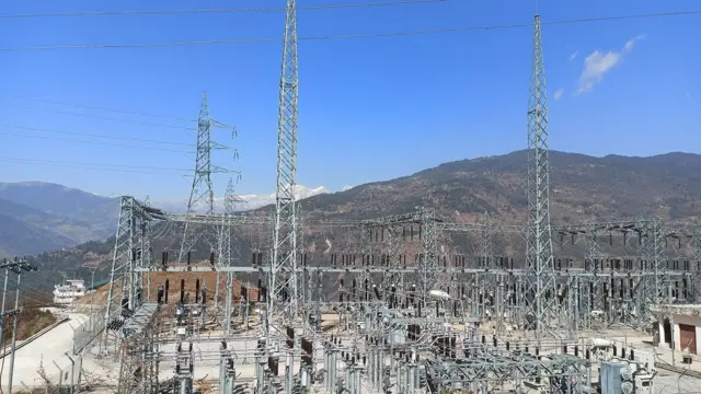 प्रसारणलाइन र जलविद्युत परियोजनामा लगानी जुटाउने प्रयास हुने अधिकारीहरू बताउँछन् 