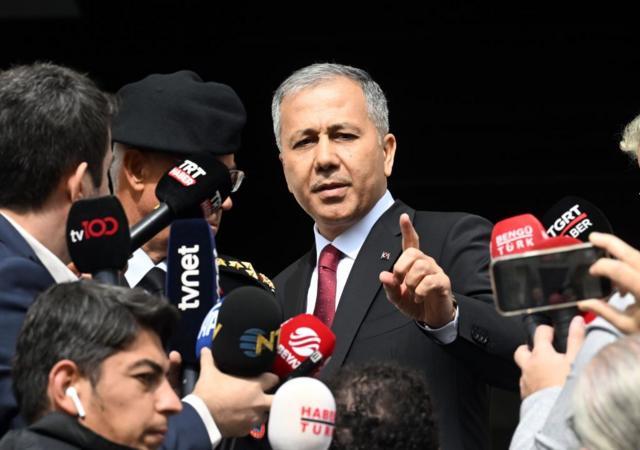 İçişleri Bakanı Ali Yerlikaya, Taksim Meydanı'nın toplantı ve gösteri yürüyüşü için uygun olmadığını söyledi. 