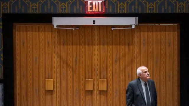 জাতিসংঘের সাধারণ অধিবেশনে ফিলিস্তিনের দূত রিয়াদ এইচ. মানসুর