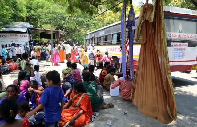 తిరుపతిలో భక్తుల ఇక్కట్లు