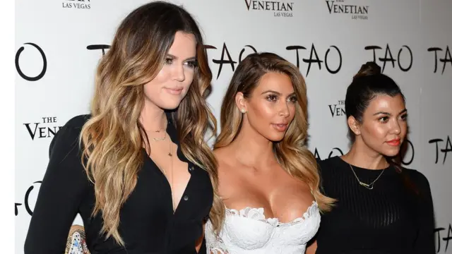 Kim, Kourtney and Khloe open dia first Dash store for 2006 inside Calabasas, California