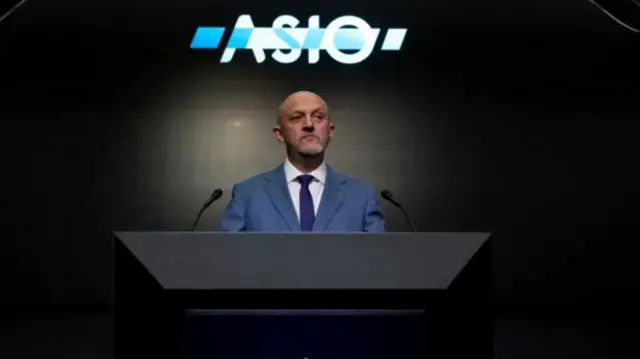 የአውስትራሊያ የስለላ ሃላፊ ማይክ በርገስ