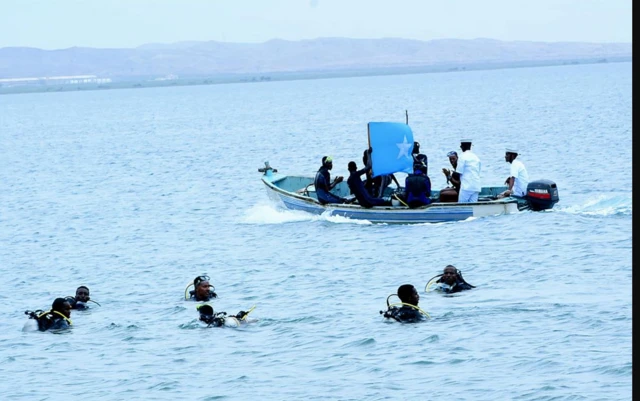 Sawir hore , Ciidamada badda ee lagu tababaray Eritrea