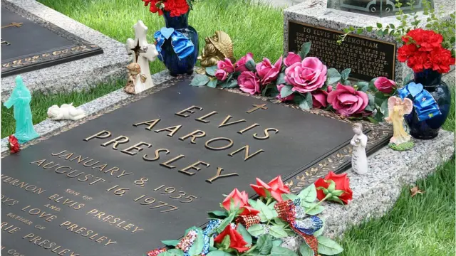 Sepultura de Elvis Presley em Graceland