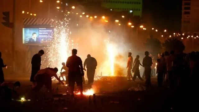 దీపావళి పండుగ సందర్భంగా బాణసంచా పేలుడు