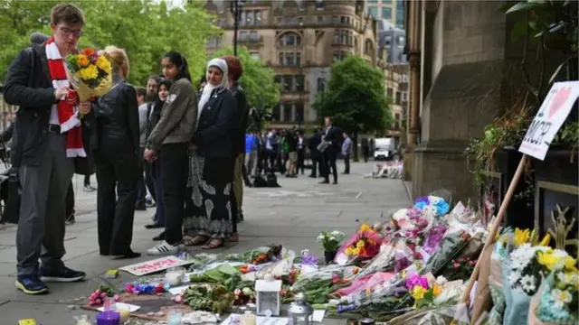 මහජන ශෝකය සහ උපහාරය