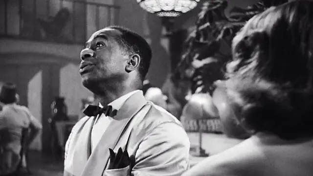 Duli Vilson kao Sem i Ingrid Bergman kao Ilsa u filmu „Kazablanka".