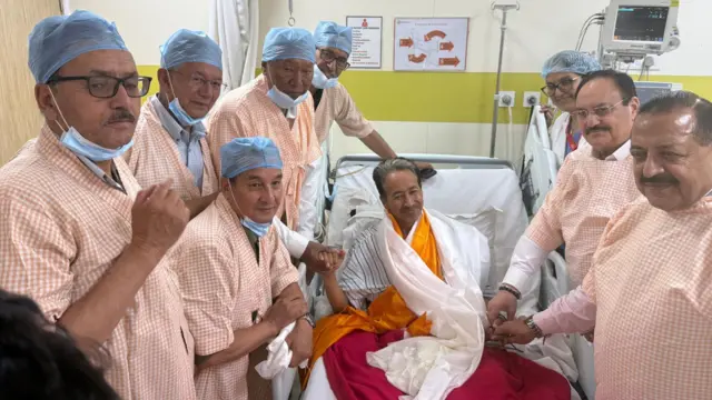 মেদান্তা হাসপাতালে মি ওয়াংচুক