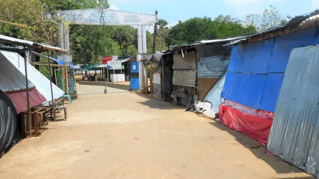 තාවකාලික කඩ කාමර