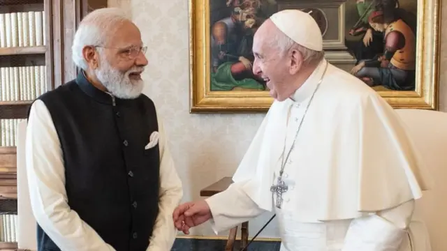 पोप फ्रान्सिस नरेंद्र मोदी