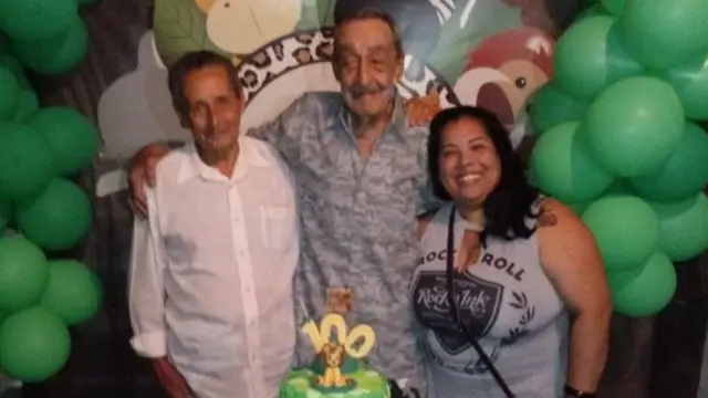Daniele e dois idosos
