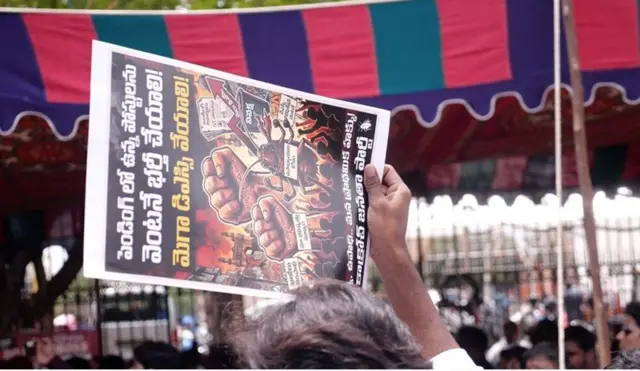 భారత్, కాక్రోచ్ జనతా పార్టీ, రాజకీయాలు, తెలంగాణ, హైదరాబాద్