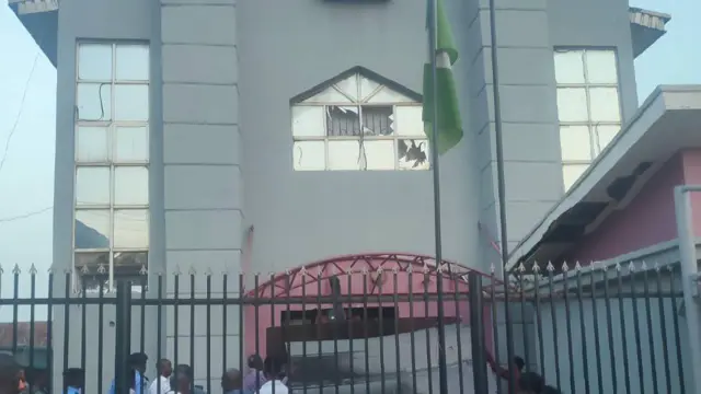 Aworan banki tawọn ole ti ṣọṣẹ