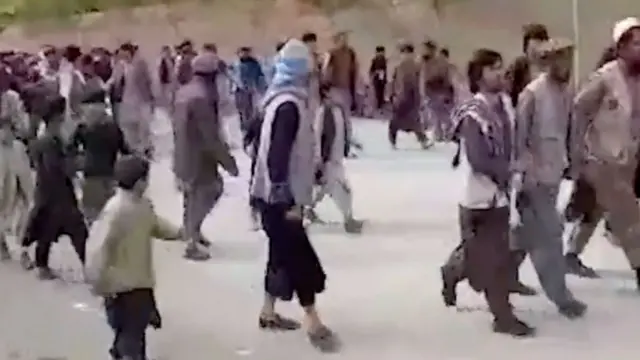 بدخشان لاريون